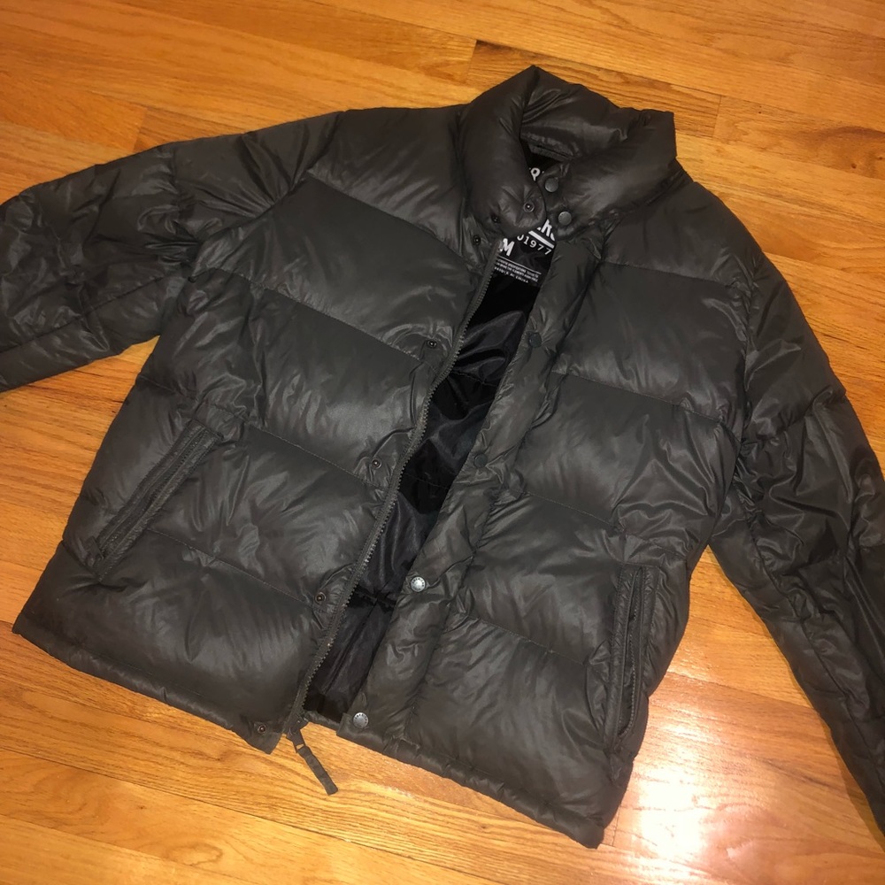 LIKE NEW American Eagle Puffer Coat